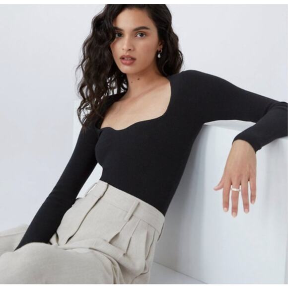 Wilfred Aritzia Tuscany Sweater Black Size L – Fitted Ribbed Knit Minimalist Top - Picture 1 of 6